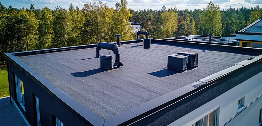 Professional Flat Roof Replacement Services in Wheeling, IL