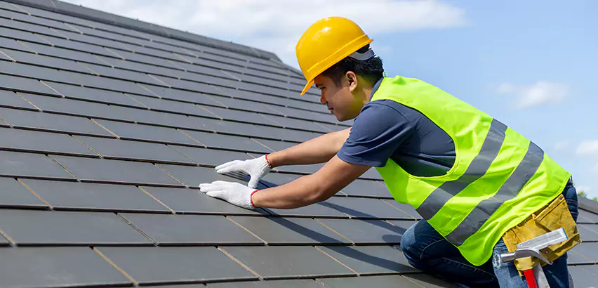 Professional Hail Damage Roof Repair Services in Wheeling, IL