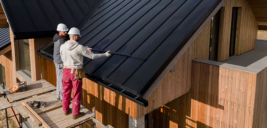 Metal Roof Maintenance in Wheeling