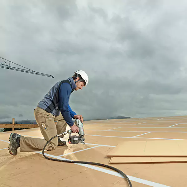 Why Wheeling Business Owners Choose Wheeling Roofing Contractors for Roof Replacement?