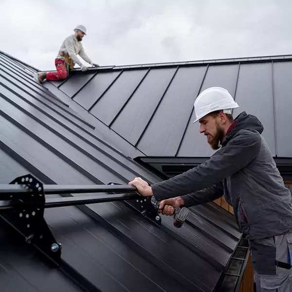 Why Wheeling Property Owners Choose Wheeling Roofing Contractors for Metal Roof Repair?