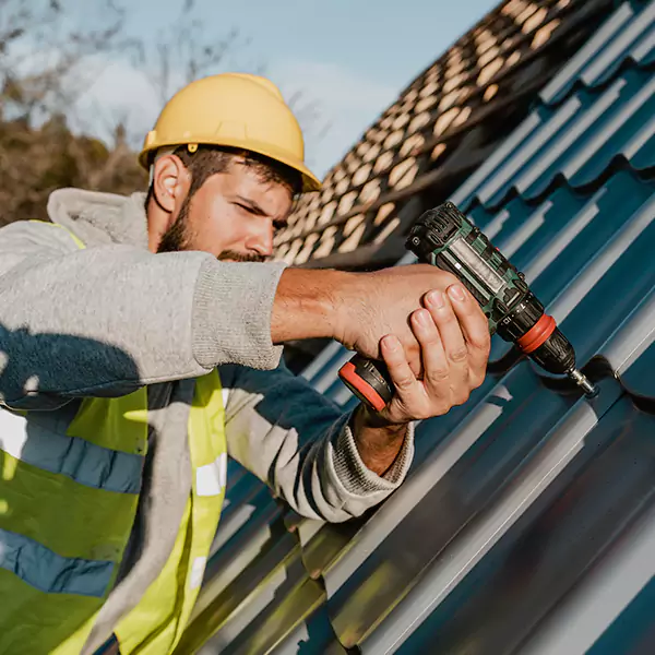 Why Wheeling Property Owners Choose Wheeling Roofing Contractors for Metal Roof Replacement?